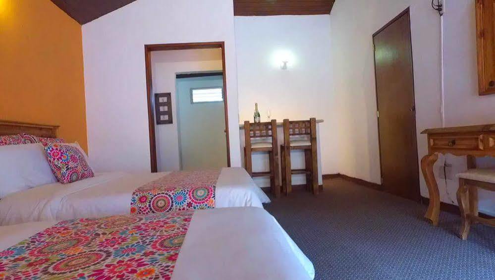 Hotel Chapala Country Luaran gambar